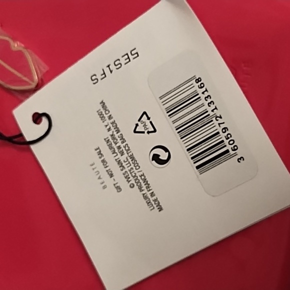 YSL Beaute 💋 Cosmetic Case w/ Lip Charm - Picture 10 of 10